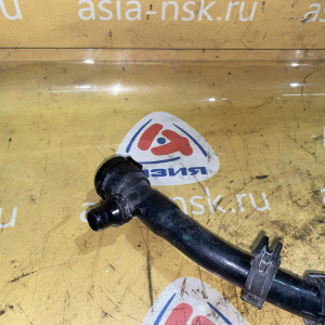 Патрубок системы охлаждения BMW 17127507149 5-Series G30/G38 B48B20D '2017 R в справа верхний, на доп. радиатор