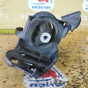 Подушка двигателя Toyota 2AR-FE RAV4 ASA44 перед, лев 12372-36060 / AV-A5920