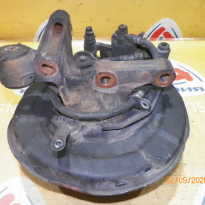 Ступица Toyota SV32/VZV30/VZV32/SV41 Vista/Camry зад, лев 2WD Без ABS.Дисковые тормоза.Суппорт(12-01). В сборе с диском и суппортом. 42305-20070.42450-3201