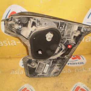 Вставка между стопов Toyota C-HR NGX10 F4-29 (10-104) L