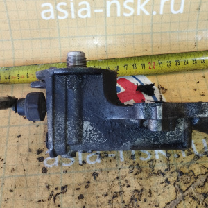 Крепление фильтра масляного Mitsubishi 4G63 RVR/Chariot N13W/N23W/N33W/N43W '06.1992-09.1997 SOHC ( M ) MD185532