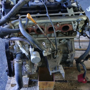 Двигатель Suzuki J24B-1033695 Escudo TDA4W