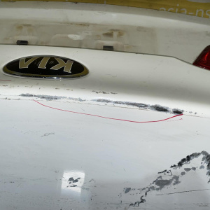 Крышка багажника Kia Rio QB в сборе, царапины