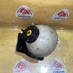 Бачок расширительный BMW 3-Series F34 N20B20B 17137609469, 17137609470, 17137642158 '2013