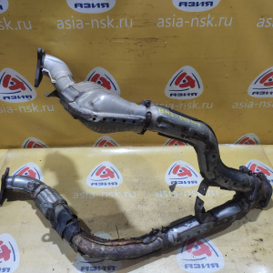 Труба приемная Subaru Legacy BH5/BE5 EJ206 Не под датчик / RH+LH с катализатором 44102AC090/44102AE030
