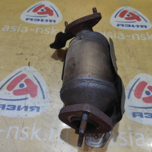 Глушитель TOYOTA Estima MCR30/MCR40 1MZFE 2WD/4WD Front Катализатор 18460-20010