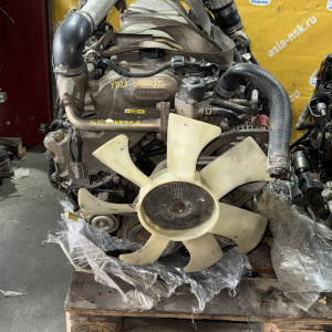 Двигатель Nissan YD25DDTI-018673T БЕЗ КОНДЕРА ТНВД 16700VK50A NP300 D22