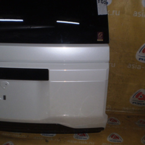 Дверь задняя Toyota Land Cruiser Prado GDJ250 '2023- Спойлер (камера) В сборе 67005-60M30