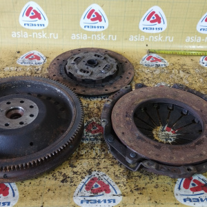 Маховик Toyota 1GR-FE Land Cruiser Prado GRJ120/GSJ15 m/t + корзина ( диаметр диска 275 мм ) 13405-31080