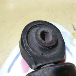 Амортизатор Lexus AGL20/AGL25 RX350 R 48540-48400