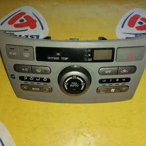 Климат-контроль Toyota AZR65 Noah 88650-28A31