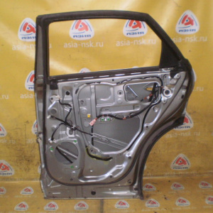 Дверь боковая Lexus NX300h AYZ15 '2014-2021 зад, прав (голая) под накладку 67003-78020