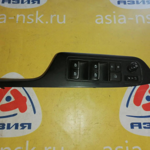 Пульт стеклоподъемника Toyota C-HR ZYX10 перед, прав RHD 84040-10010