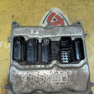 Блок управления двс BMW 3-Series F30 N20B20B '2014 MEVD172P 12148631725