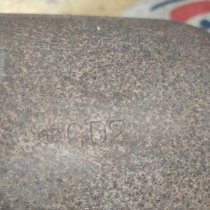 Глушитель Toyota Noah/Voxy AZR65 1AZFSE 4WD средняя часть с катализатором 17420-28210 / 17420-28560 / 17420-28681