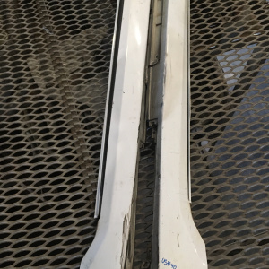 Накладка на порог Lexus LS460 USF40 '2009-2017 L+R 75851-50080  75851-50100 75852-50080 75860-50100