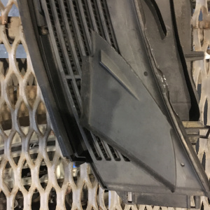 Решетка под лобовое стекло Toyota Tank M910A 55877-B1010