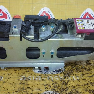 Конденсатор зажигания i-STOP Mazda GKH867ZC0-C CX-5/Mazda3/Mazda6 KE/BM/GJ '2012- i-STOP под передний бампер с левой стороны