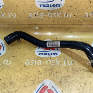 Патрубок системы охлаждения BMW 11537581063 5-Series F10 N52N/N52B25AF '2011 спереди сверху