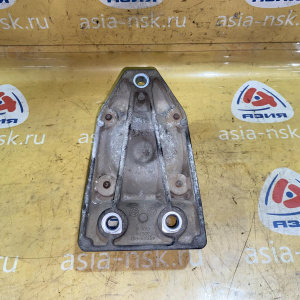 Кронштейн кпп Chrysler EER 300C LX/LE '2006 2WD DGV 42RLE VLP 2.7L с подушкой 04578064AD
