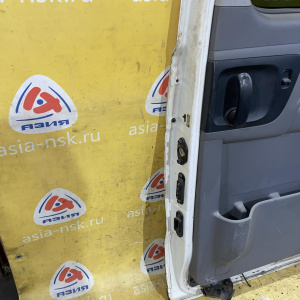 Дверь боковая Hyundai H1/Grand Starex TQ зад, прав Wagon белая, с накладкой, вмятины, царапины