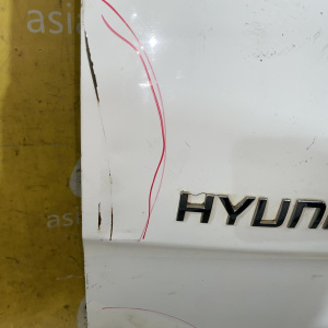 Дверь задняя Hyundai H1/Grand Starex TQ Wagon N1 белая, вмятины, царапины