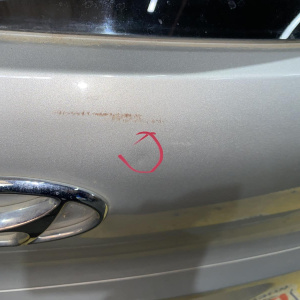 Дверь задняя Hyundai Tucson TL/D3 '2016 серебро, фонари, спойлер,тычки, царапины