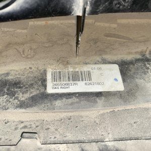 Стоп Renault Duster HSA/H79 '2014 R трещинки сверху 265506837R