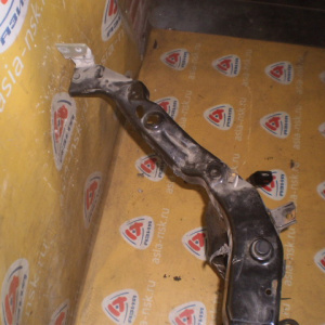 Рамка радиатора Nissan Qashqai/Dualis J10 '2010-2013 (коротко отрезана) 62500-BR00A