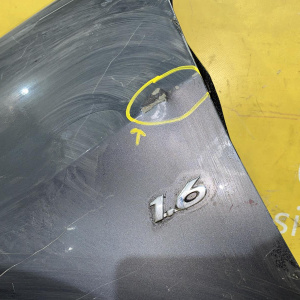 Крыло Hyundai Solaris RB/SB перед, лев серое, вмятины, царапины